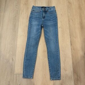 Judy Blue Jeans Fairbanks High Rise Skinny Fit 25